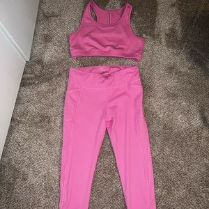 Pink workout set!! Sports bra and leggings